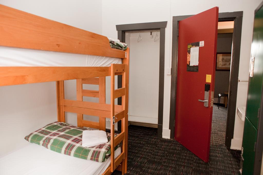 Auberge de jeunesse HI Vancouver Central Chambre photo